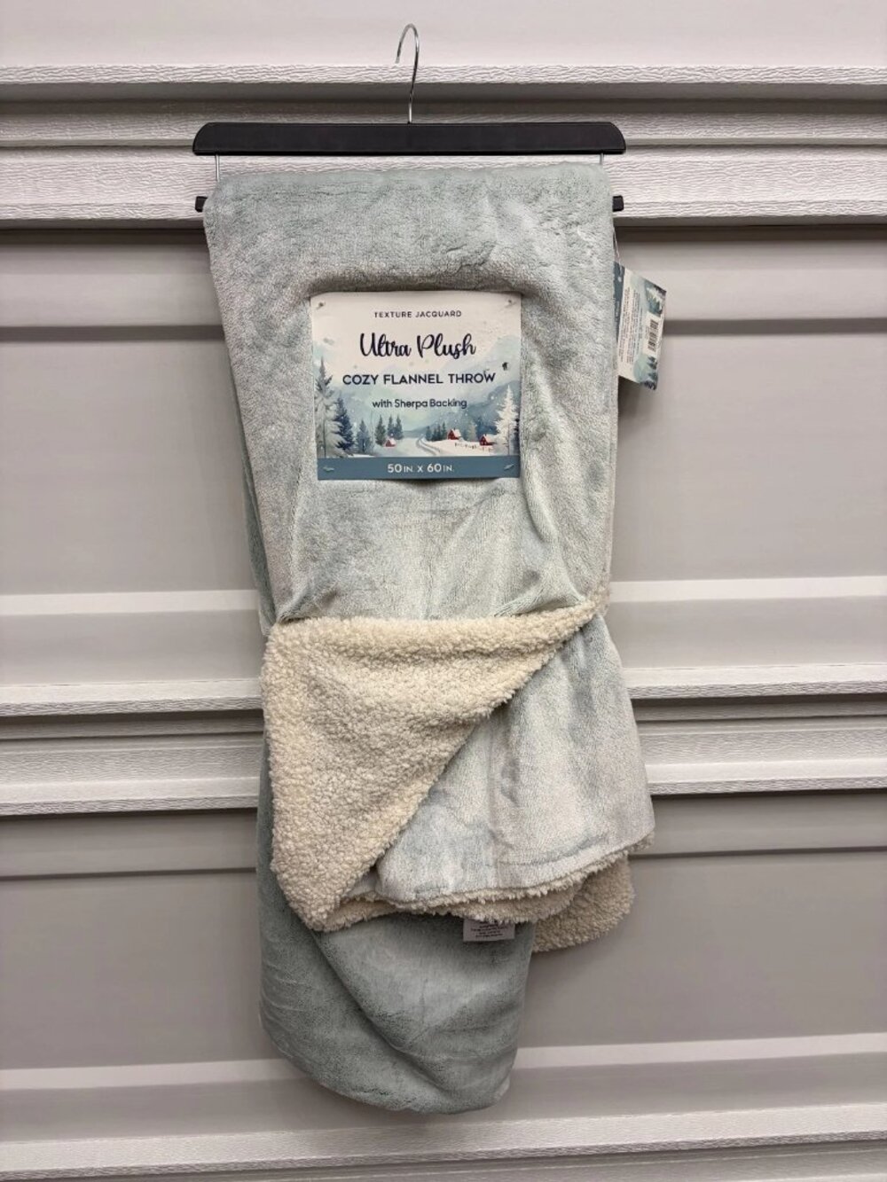 Ultra Plush Cozy Flannel Throw Sherpa Backing 50 x 60 Blue White NEW